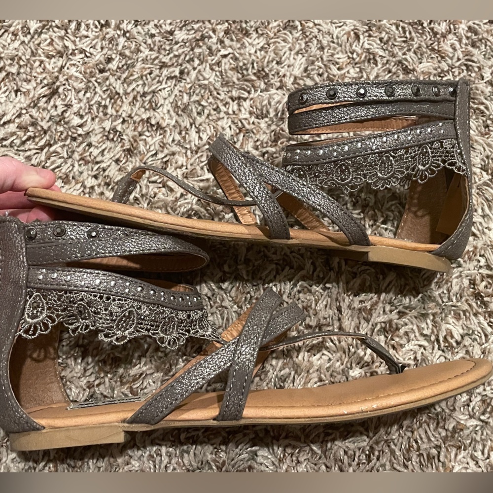 Not Rated flat gladiator type sandal gray color size 7.5